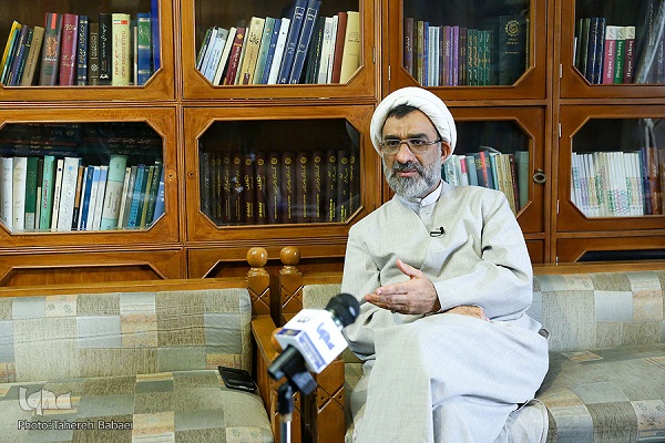 فلسفه‌های مضاف؛ گامی برای کاربردی کردن فلسفه در تعامل با دیگر علوم/نیازمند پیوند عالمان و فلاسفه هستیم