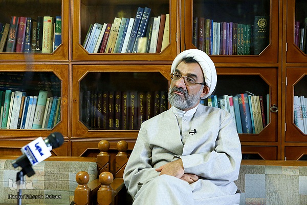 فلسفه‌های مضاف؛ گامی برای کاربردی کردن فلسفه در تعامل با دیگر علوم/نیازمند پیوند عالمان و فلاسفه هستیم