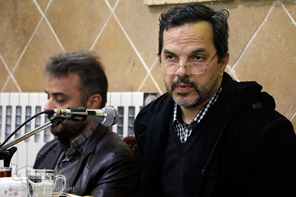 چهارشنبه ///// تفاوت سطح معنادار گروه‌های تواشیح / دو شاخص موفقیت