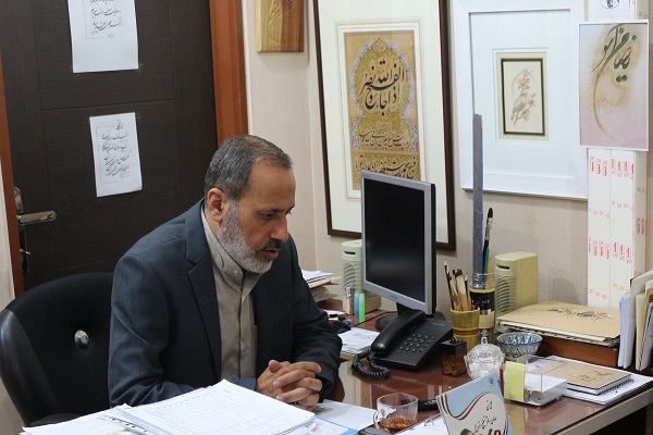 نمایش تابلوهای منتخب نمایشگاه قرآن در سراسر کشور