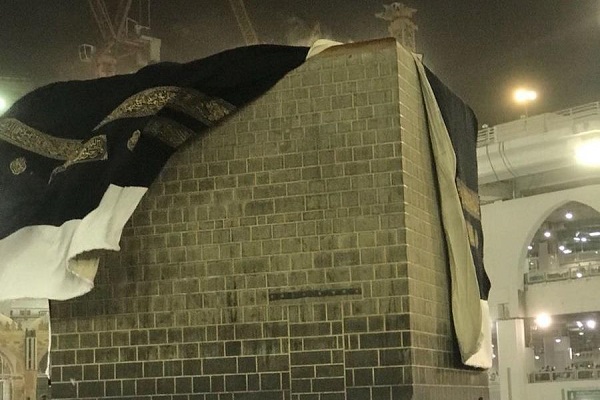 از وفات هنرمند برجسته تونسی تا بارش شدید باران در مکه از وفات هنرمند برجسته تونسی تا بارش شدید باران در مکه