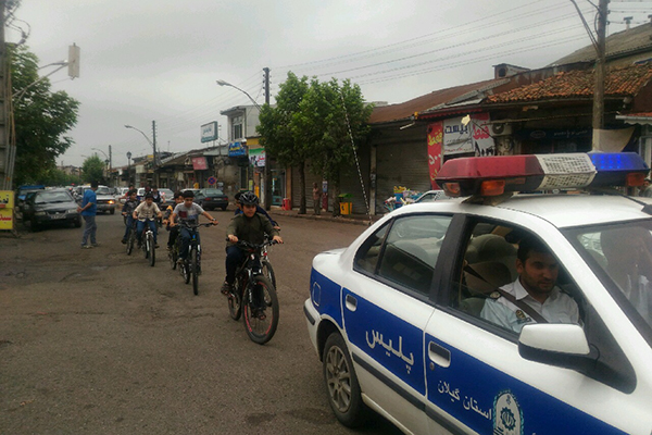 همایش دوچرخهسواری «رهروان شهدا» در املش + تصاویر همایش دوچرخهسواری «رهروان شهدا» در املش + تصاویر