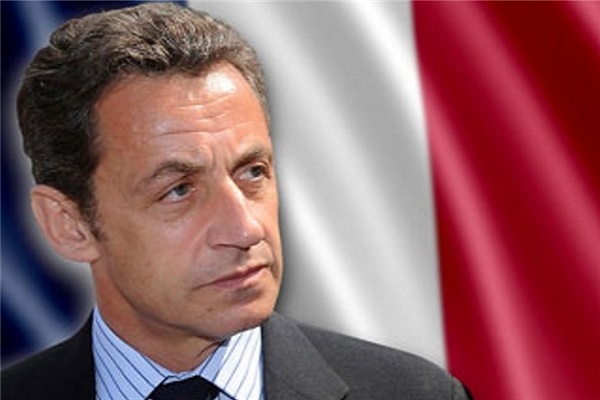 سفر رییسجمهور سابق فرانسه به لبنان سفر رییسجمهور سابق فرانسه به لبنان