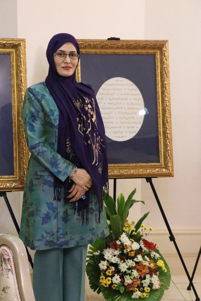 هنرمند قرآنی ایران و نامهای به پاپ+متن/ ما مسلمانان، انجیل را نور میدانیم هنرمند قرآنی ایران و نامهای به پاپ+متن/ ما مسلمانان، انجیل را نور میدانیم