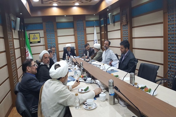 بررسی اصلاح آیین‌نامه ارزیابی قاریان و حافظان قرآن / تصمیم‌گیری در مورد عضویت کمیته‌ امداد در دو کمیسیون