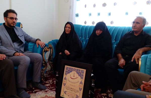 جمعه///شهیدی که با جان و مالش جهاد کرد/ پیش از شهادتش خمس را داده بود/معلم قرآنی که حواسش به فرزندان شهدا بود