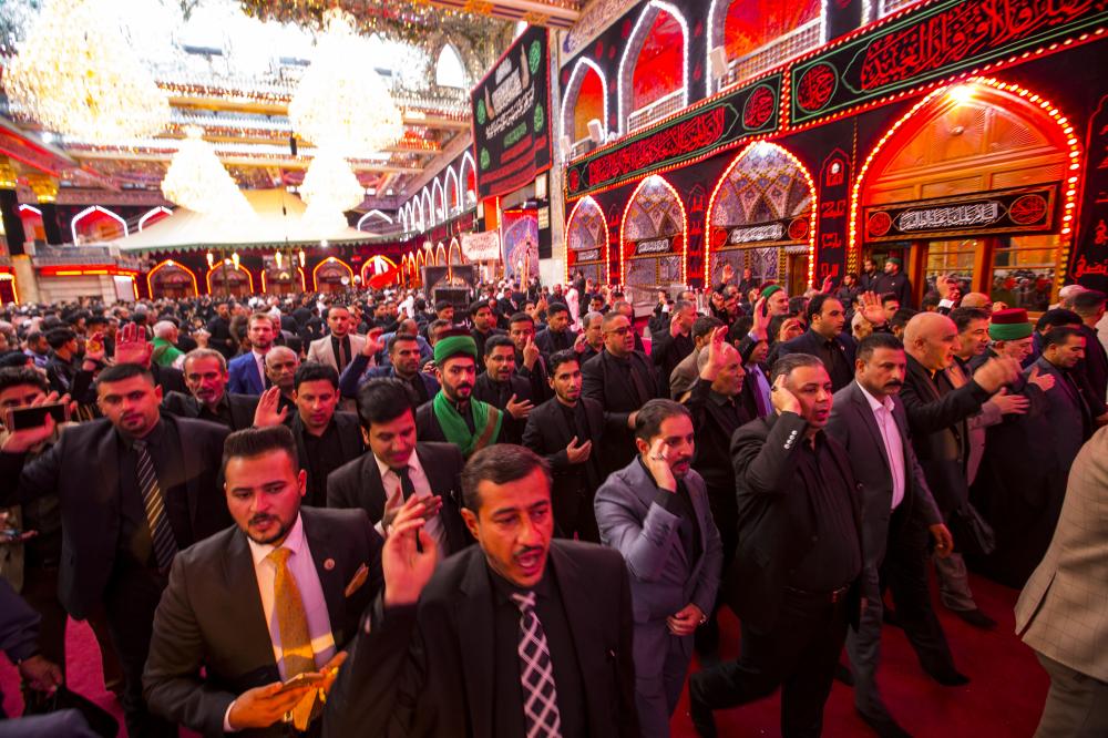 عزاداری شب تاسوعای حسینی در کربلا و نجف + عکس