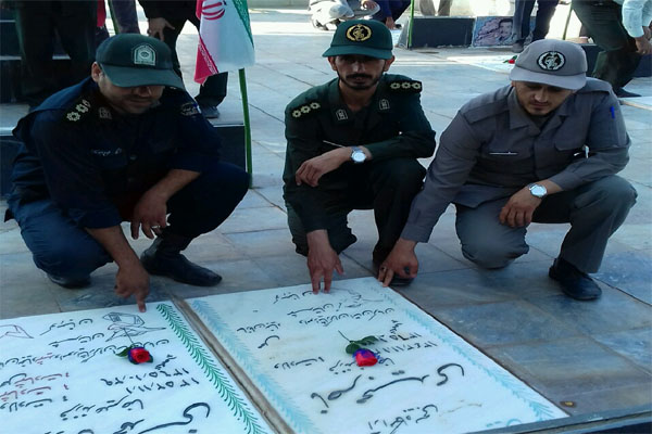 عطر‌افشانی و گلباران مزار شهدا در کوهبنان + تصاویر