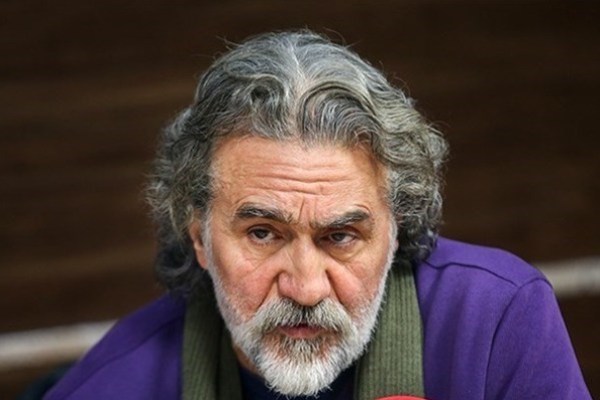 جمعه/// رضا توکلی: کپی برداری از فیلمهای دینی هالیوود، برای ما دست آوردی به همراه نخواهد داشت / فروع دین الهام بخش فیلمهای سینمایی باشد