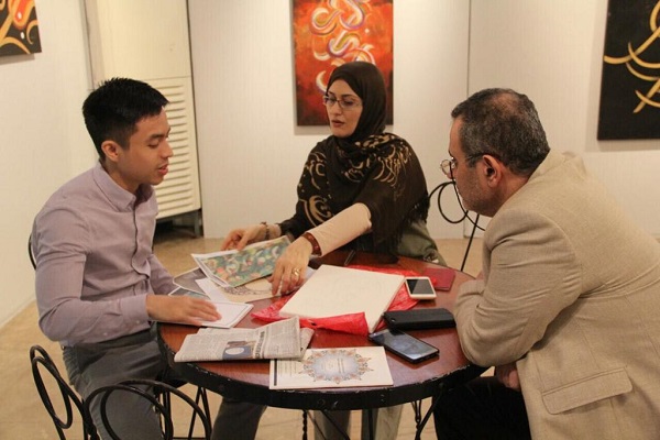 هفته خوشنویسی ایران به فیلیپین می&zwnj;رود/ ترسیم صلح با هنرمندی مسلمان و مسیحی+عکس