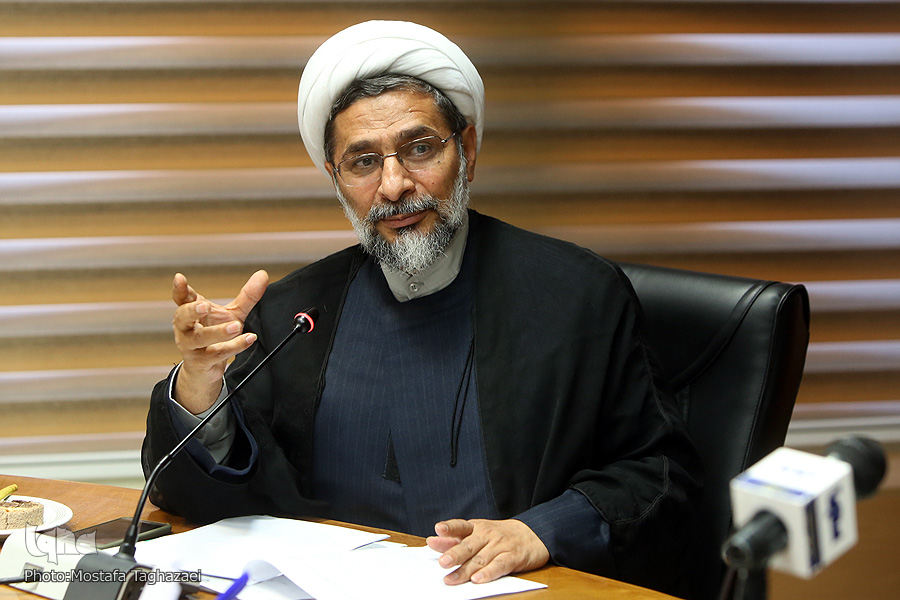 برپایی کمیسیون آموزش عمومی قرآن با یکسال وقفه/ تشکیل کارگروه بررسی پیشنهادات و اعلام نتیجه ظرف 10 روز