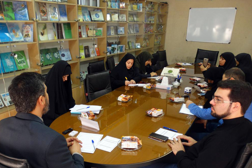 10 محفل مشترک با حضور قراء ایرانی و عراقی در پیاده‌روی اربعین/ توزیع ۵ هزار جلد قرآن