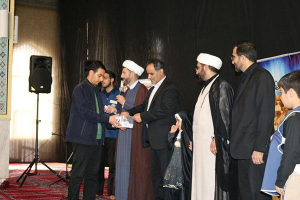 غفلت جامعه اسلامی درخصوص معرفی ولایت فقیه به دنیا