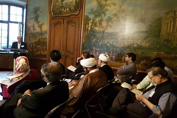 پایان نشست شیعی دانشگاه آلمان/ تأکید بر اهتمام به میراث مدینه و بازسازی بقیع