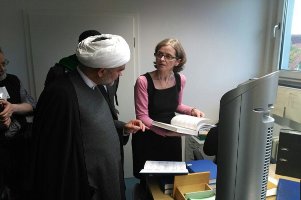 پایان نشست شیعی دانشگاه آلمان/ تأکید بر اهتمام به میراث مدینه و بازسازی بقیع