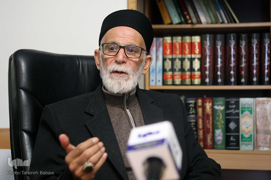 کتابی که امام رضا (ع) به غلامرضا سازگار هدیه داد/ سه خیابان پر آفت در مداحی