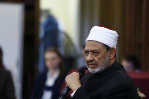 همدردی شیخ الازهر با مسیحیان مصر/ شریک غم شماییم