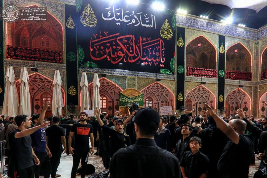 تصاویری از آیین سوگواری رحلت پیامبر(ص) در حرم علوی تصاویری از آیین سوگواری رحلت پیامبر(ص) در حرم علوی