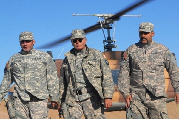 هزارپاها، فرصت دیده شدن را از فیلم‌هایی چون «گام‌های شیدایی گرفته‌اند / عشق به امام حسین (ع)، مرا از ادامه راهم باز نمی‌دارد