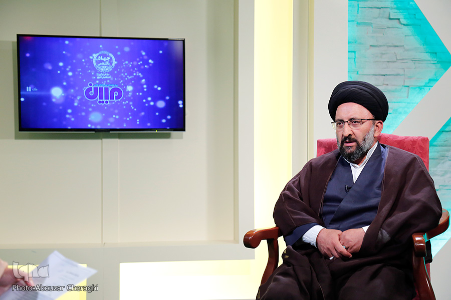 اتحادیه تشکل‌های قرآنی مانع‌تراشی برای ادغام را کنار بگذارد