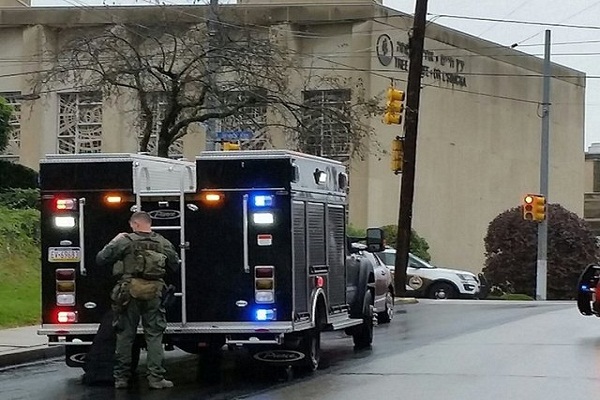 همدردی مسلمانان با خانواده قربانیان کنیسه در آمریکا