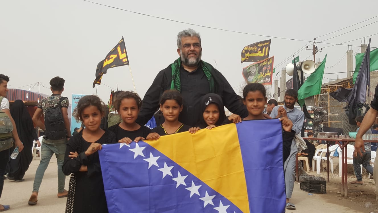 کاروان اربعین بالکان؛ مهمان عراقیها/ مسلمانشدن کشیش مسیحی در حرم علوی+عکس کاروان اربعین بالکان؛ مهمان عراقیها/ مسلمانشدن کشیش مسیحی در حرم علوی+عکس