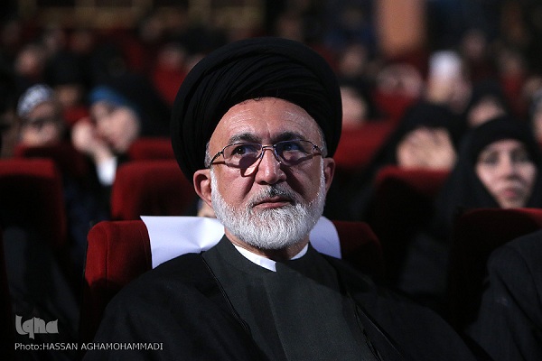 داعش را پیروان حسین(ع) شکست دادند/ اربعین؛ نماد زنده بودن مکتب در دنیای امروز