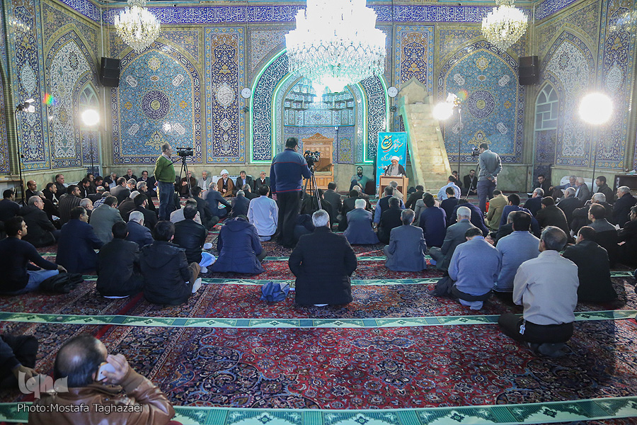 بازاریان از دارالقرآن مسجد امام خمینی(ره) حمایت کنند