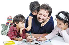 نشست‌ مهارت‌های برقراری و تقویت رابطه عاطفی بین اعضای خانواده برگزار شد