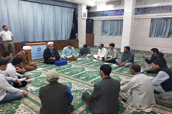 هیئتی 31 نفره از «دهلی»، فردا عازم نجف میشود هیئتی 31 نفره از «دهلی»، فردا عازم نجف میشود