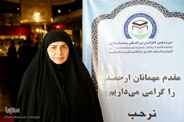 چالشهای پیش روی زنان مسلمان در غرب چالشهای پیش روی زنان مسلمان در غرب