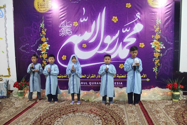 رقابت 42 نوجوان اندونزیایی در مسابقات حفظ قرآن آستان حسینی