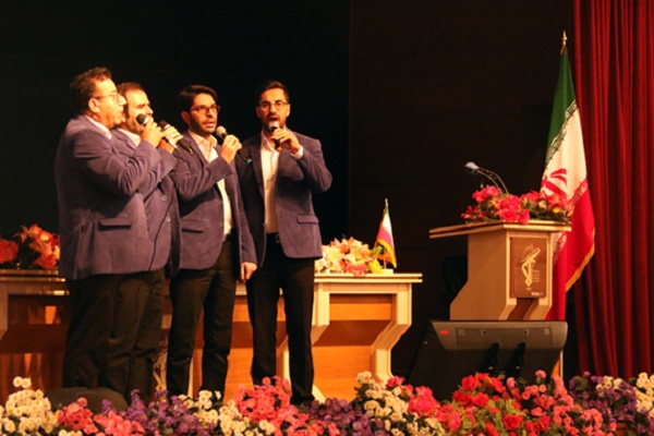 تجلیل از برگزیدگان دو طرح قرآنی  در استان فارس + عکس