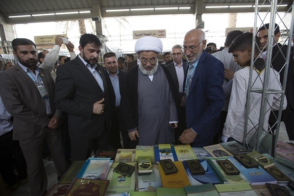 پانزدهمین نمایشگاه بین‌المللی کتاب در کربلا افتتاح شد