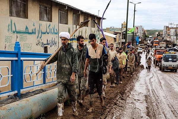 حضور جهادی حوزویان در مناطق سیلزده حضور جهادی حوزویان در مناطق سیلزده