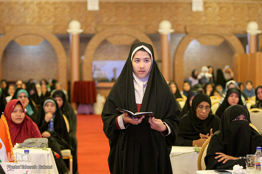 تربیت قرآنی مادران آینده و زمینه تشویق فرزندم برای ورود به عرصه قرآنی رنگ و بوی این روز هتل هما