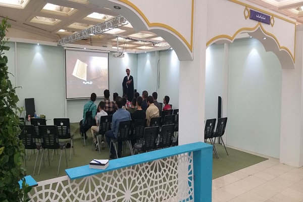 تماشاخانه&zwnj;&zwnj;ای در حاشیه رقابت&zwnj;های بین&zwnj;&zwnj;المللی قرآن