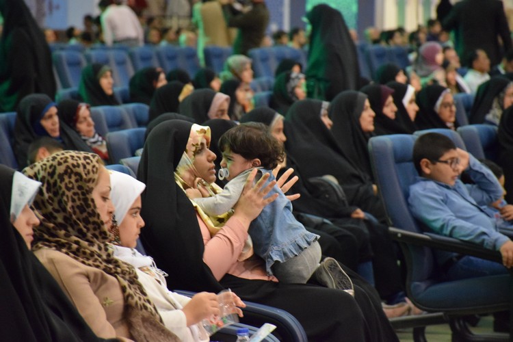 حضور پر رنگ مادران در رویدادهای قرآنی/ دغدغه&zwnj;ها را جدی بگیریم