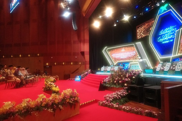 اجرای قاریان ضعیف در شب پایانی مسابقات / خروج های لحنی نماینده مصر