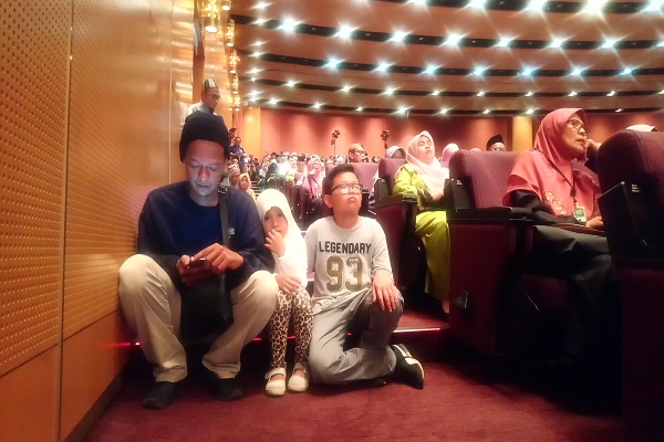 اجرای قاریان ضعیف در شب پایانی مسابقات / خروج های لحنی نماینده مصر