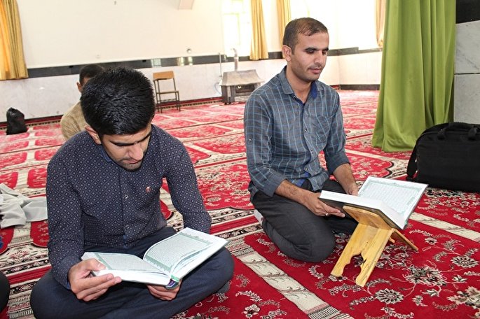 تجلیل از برگزیدگان قرآنی دانشگاه علوم پزشکی کهگیلویه‌وبویراحمد