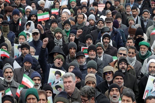 راهپیمایی ضد آمریکایی مردم تهران؛ انتقام سخت خون سردار سلیمانی در راه است