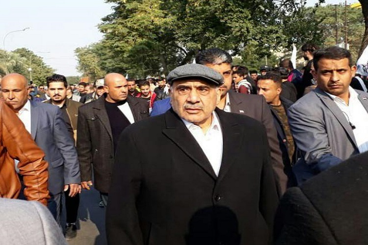 گزارش لحظه به لحظه از مراسم وداع با شهدای مقاومت در عراق گزارش لحظه به لحظه از مراسم وداع با شهدای مقاومت در عراق