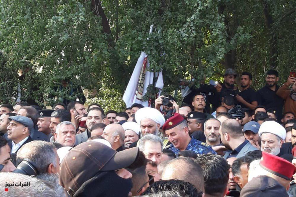 گزارش لحظه به لحظه از مراسم وداع با شهدای مقاومت در عراق گزارش لحظه به لحظه از مراسم وداع با شهدای مقاومت در عراق