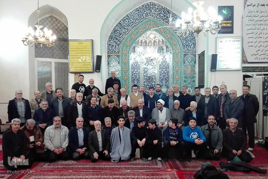 یادبود سردار سلیمانی در ختم قرآن جلسه آموزشی «حسین اخواناقدم» + عکس یادبود سردار سلیمانی در ختم قرآن جلسه آموزشی «حسین اخواناقدم» + عکس