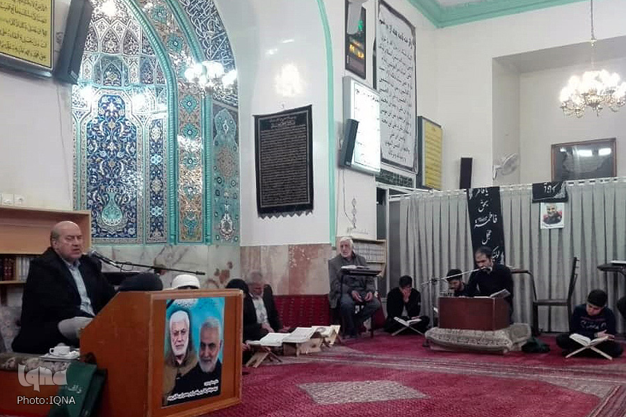 یادبود سردار سلیمانی در ختم قرآن جلسه آموزشی «حسین اخواناقدم» + عکس یادبود سردار سلیمانی در ختم قرآن جلسه آموزشی «حسین اخواناقدم» + عکس