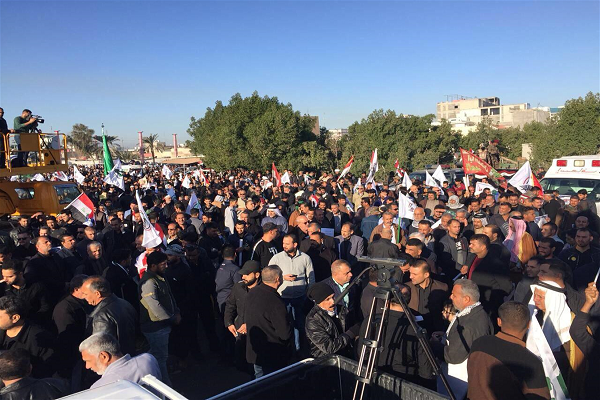 مشارکت نیم میلیون نفری مردم بصره در مراسم تشییع ابومهدی