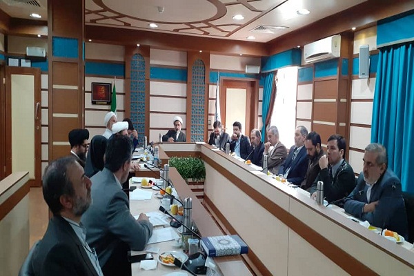 نسخه‌پیچی برای دریافت بودجه قرآنی/ دفاع جانانه از فعالیت‌های کمیسیون پژوهش / گام‌هایی برای رفع مشکلات بیمه‌ای موسسات