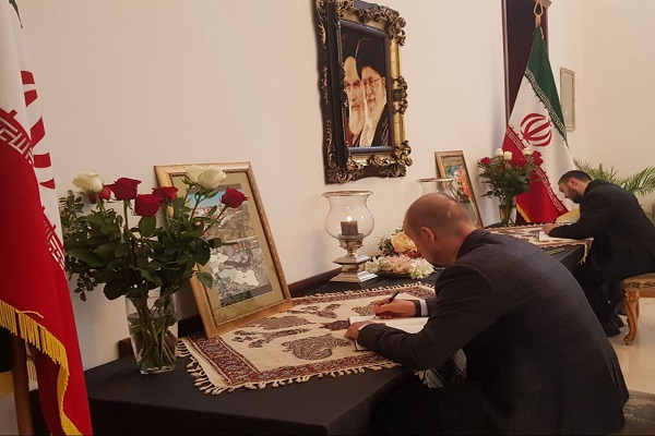 گشایش دفاتر یادبود شهید سرافراز گشایش دفاتر یادبود شهید سرافراز