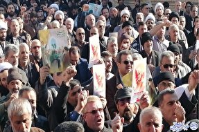 مردم ایلام در همدردی با جانباختگان هواپیما و حمایت از سپاه راهپیمایی می‌کنند